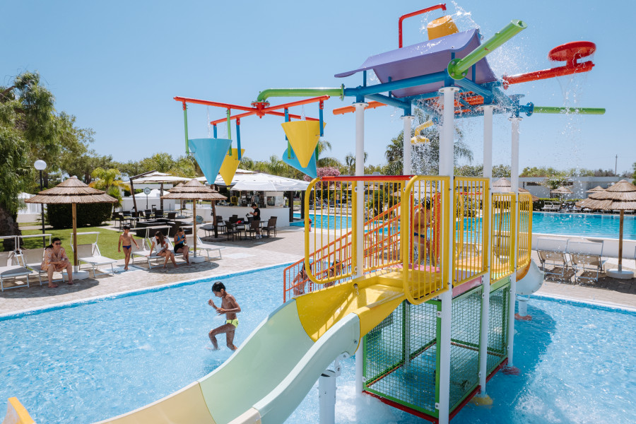 Nicolaus Club Alimini Smile Residence